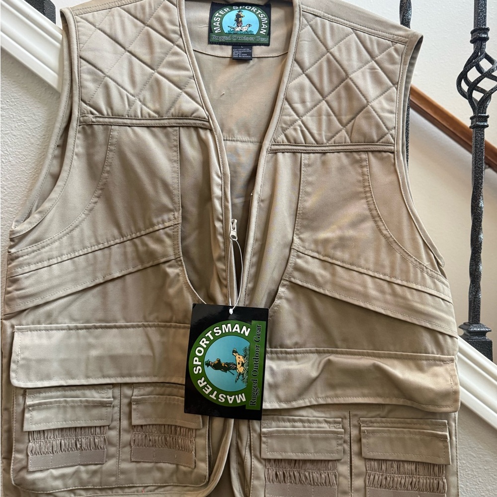 Master Sportsman Men's Tan Vest